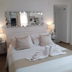 Private In Diocletians Palace Spalato